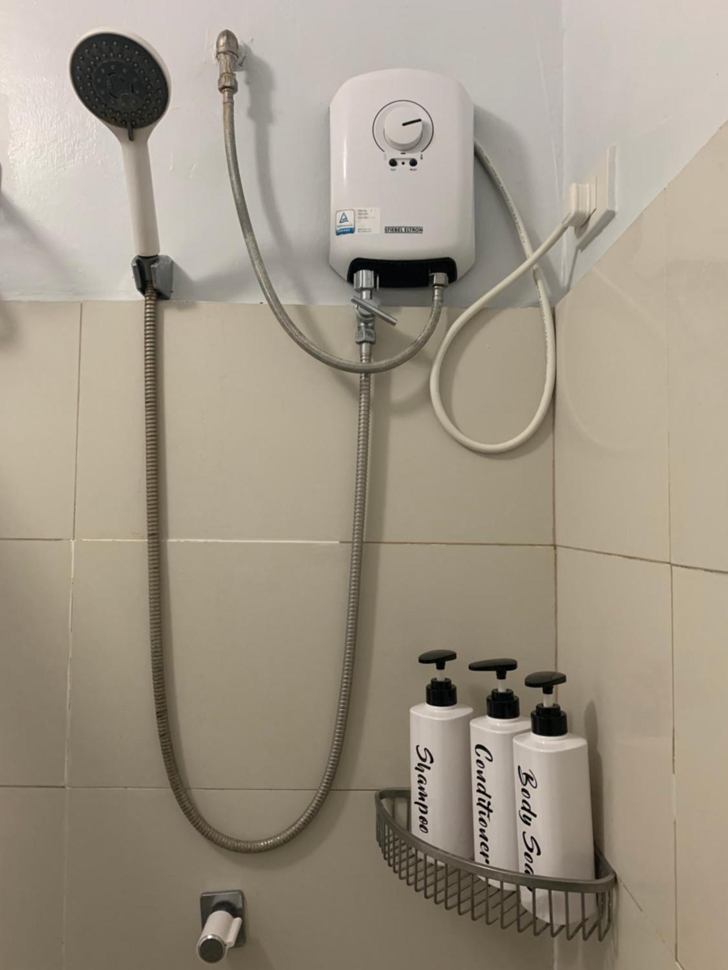 Spacious 2-Bedroom Condo,Wifi,Netflix,Free Parking 卡加盐德奥罗 外观 照片