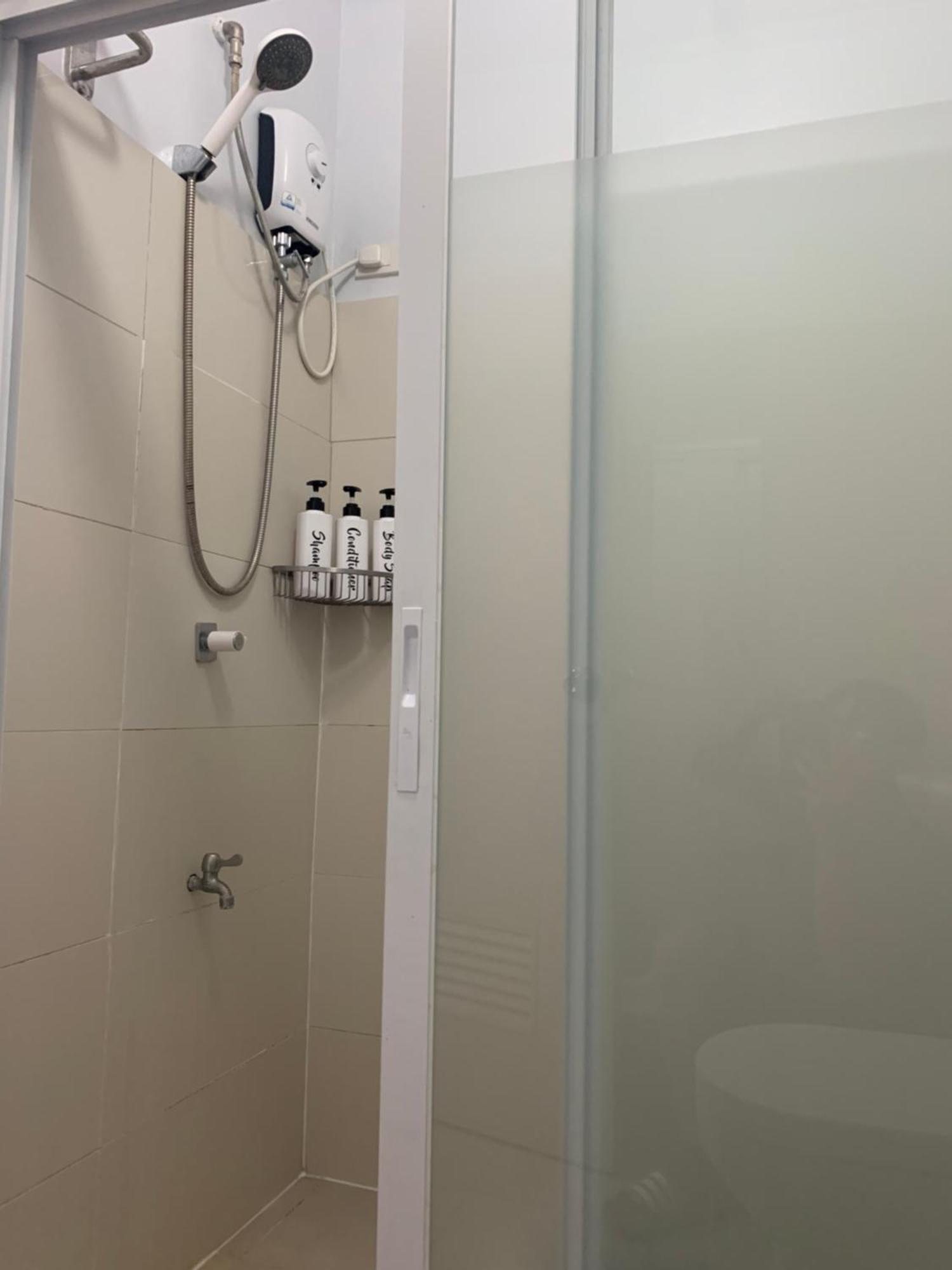 Spacious 2-Bedroom Condo,Wifi,Netflix,Free Parking 卡加盐德奥罗 外观 照片